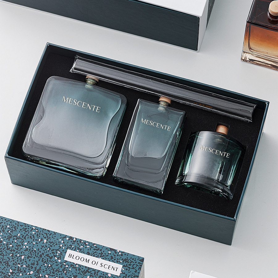 สีน้ำตาล 3 In One Nordic Heart Vanilla Reed Diffuser น้ำหอมบ้านสามเหลี่ยมหลักฐานเด็กตุรกี