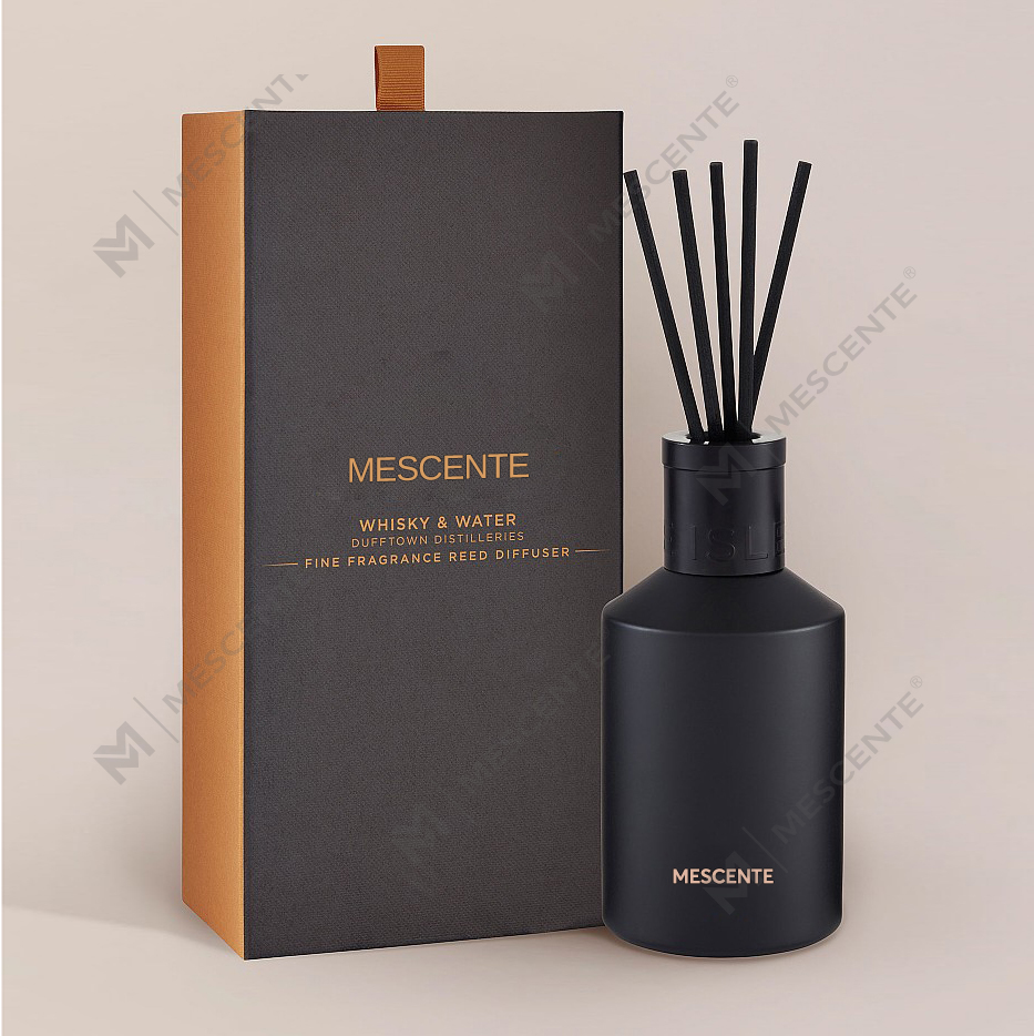 ตกแต่ง Oem พิมพ์กล่อง 20ml สแควร์เซรามิค Vranjes ไม้ Cap House น้ำหอม Aroma Reed Diffuser Oil