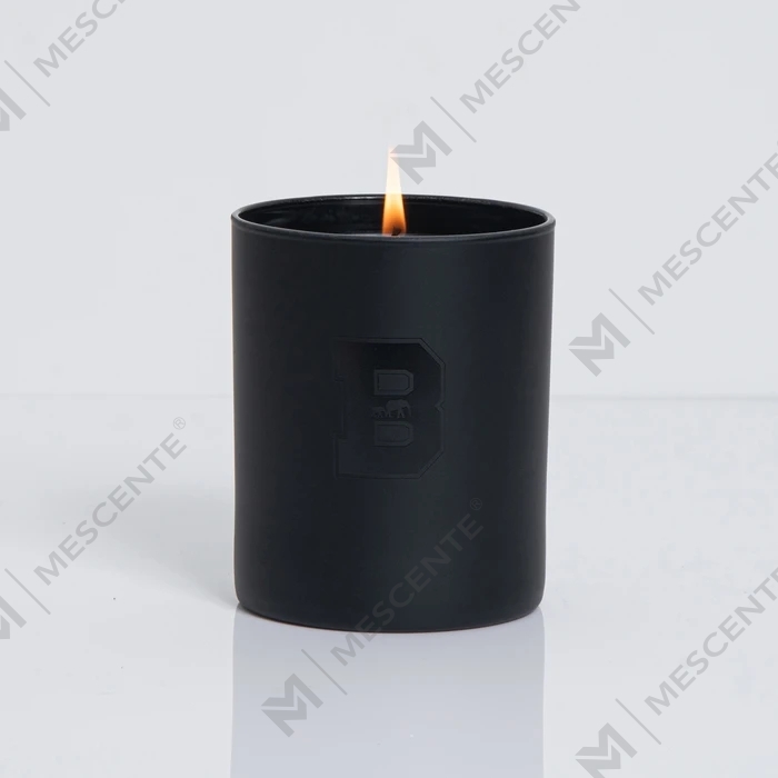 M&Scent ขายส่งขวดโหลสีดำหรูหราที่ไม่ซ้ำใครงานแต่งงานเทียนหอมถั่วเหลืองตกแต่งด้วยคริสตัล