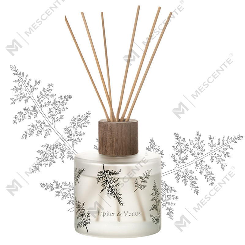 M&Scent ขายส่งหรูหราตกแต่งที่กำหนดเองแก้วสีเหลืองอำพันไม่มีไฟที่ไม่ซ้ำกันโปร่งใสดอกไม้กลิ่นหอมกกกระจาย