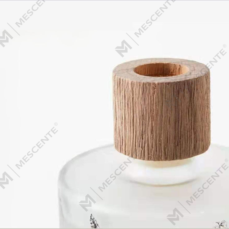 M&Scent ขายส่งหรูหราตกแต่งที่กำหนดเองแก้วสีเหลืองอำพันไม่มีไฟที่ไม่ซ้ำกันโปร่งใสดอกไม้กลิ่นหอมกกกระจาย