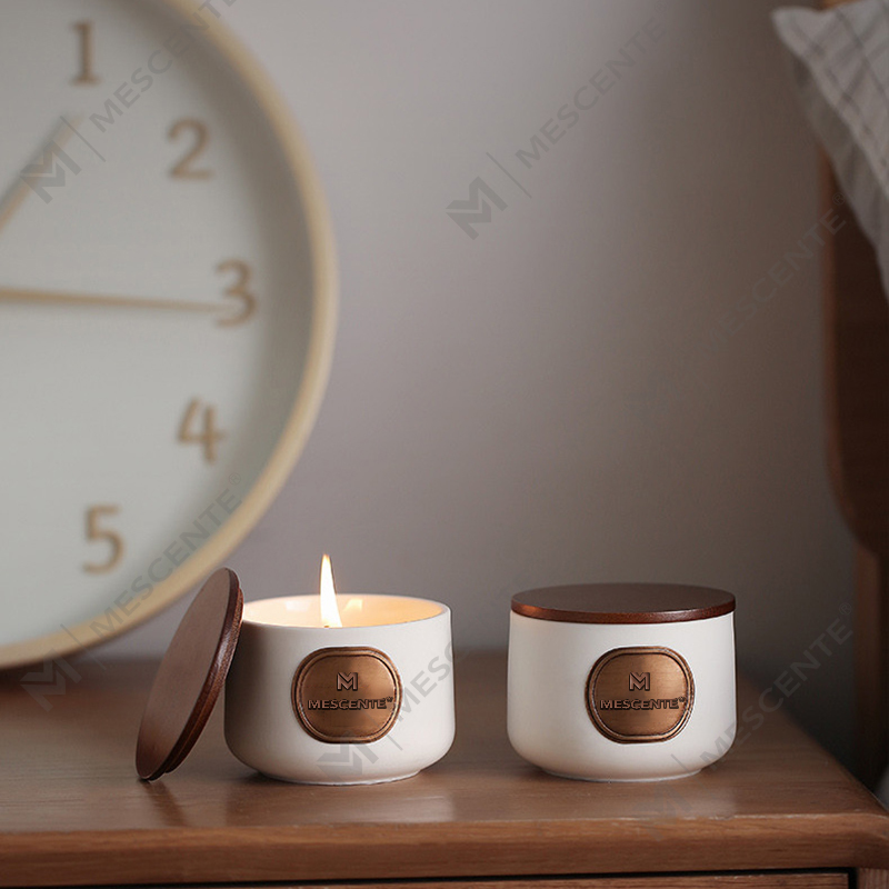 M&Scent ชุดของขวัญเทียนหอมขี้ผึ้งมะพร้าวเซรามิกฉลากส่วนตัว