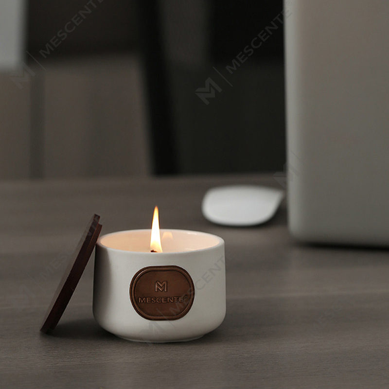 M&Scent ชุดของขวัญเทียนหอมขี้ผึ้งมะพร้าวเซรามิกฉลากส่วนตัว