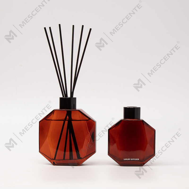 M&Scent ขายส่งหรูหรามินิขวดน้ำมันหอมระเหยกกกระจายน้ำมันพร้อมกล่องของขวัญ