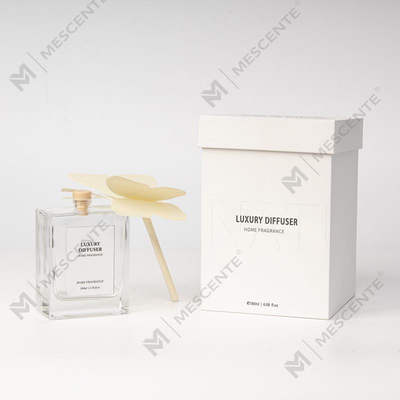 M&Scent ขวดสี่เหลี่ยมขนาดใหญ่ แท่งหวายใหญ่ ไม้กระจายกลิ่นอโรมาเทอราพีเหลว พร้อมจุกปิด