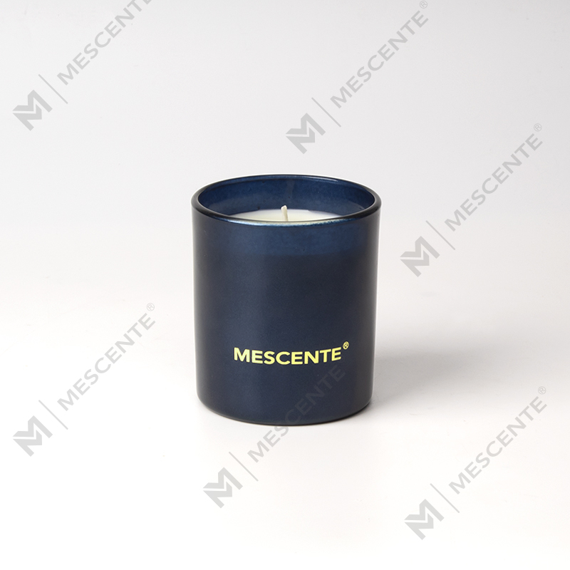M&Scent ฉลากส่วนตัวขวดเทียนคริสต์มาสสีดำ เทียนหอมอโรมาเธอราพี