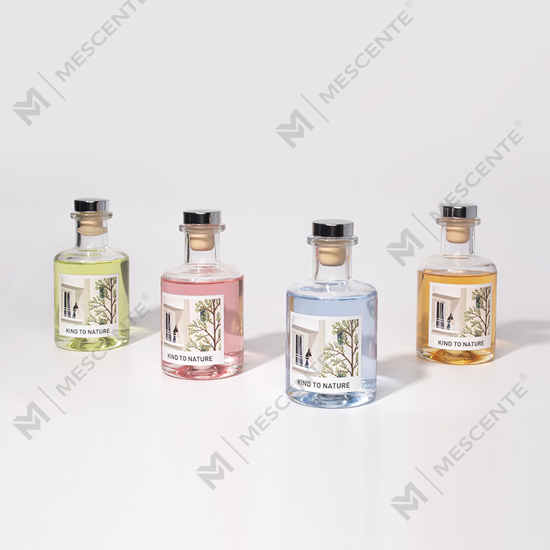 M&Scent Luxury 200 มล. ขวดสีขาวแบบกำหนดเองไม้กระจายกลิ่นกกพร้อมกล่อง