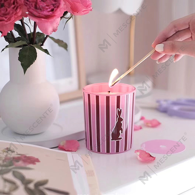 M&Scent ขายส่งขวดแก้วน้ำหอมบ้านหรูแบบกำหนดเองเทียนขี้ผึ้งถั่วเหลือง