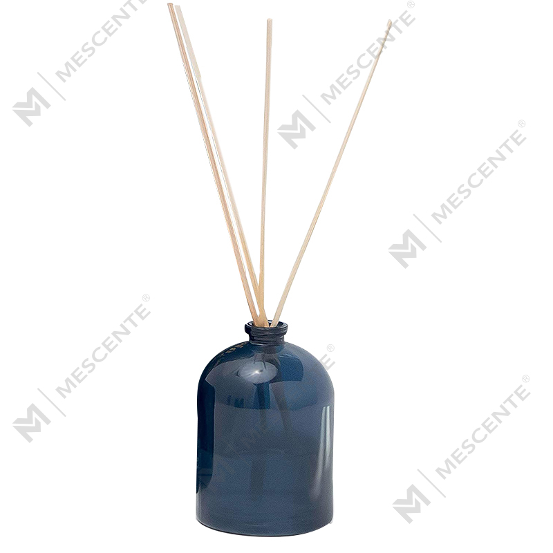 M&Scent หรูหราที่กำหนดเองขนาดใหญ่ Rose Gold ขวดแก้วดอกไม้ฉลากส่วนตัว Liquid Reed Diffuser พร้อมกล่องของขวัญ