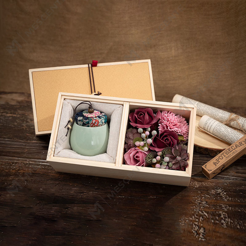 M&Scent หรูหราตกแต่งสั่งซื้อจำนวนมากเทียนพาราฟินอโรมาเสาเซรามิก
