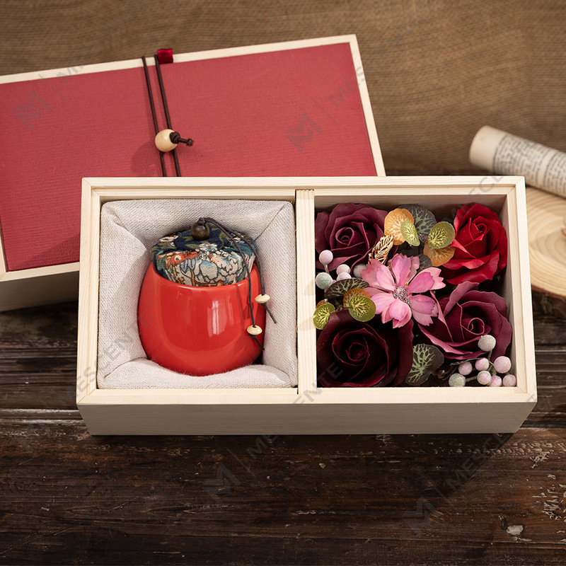 M&Scent หรูหราตกแต่งสั่งซื้อจำนวนมากเทียนพาราฟินอโรมาเสาเซรามิก