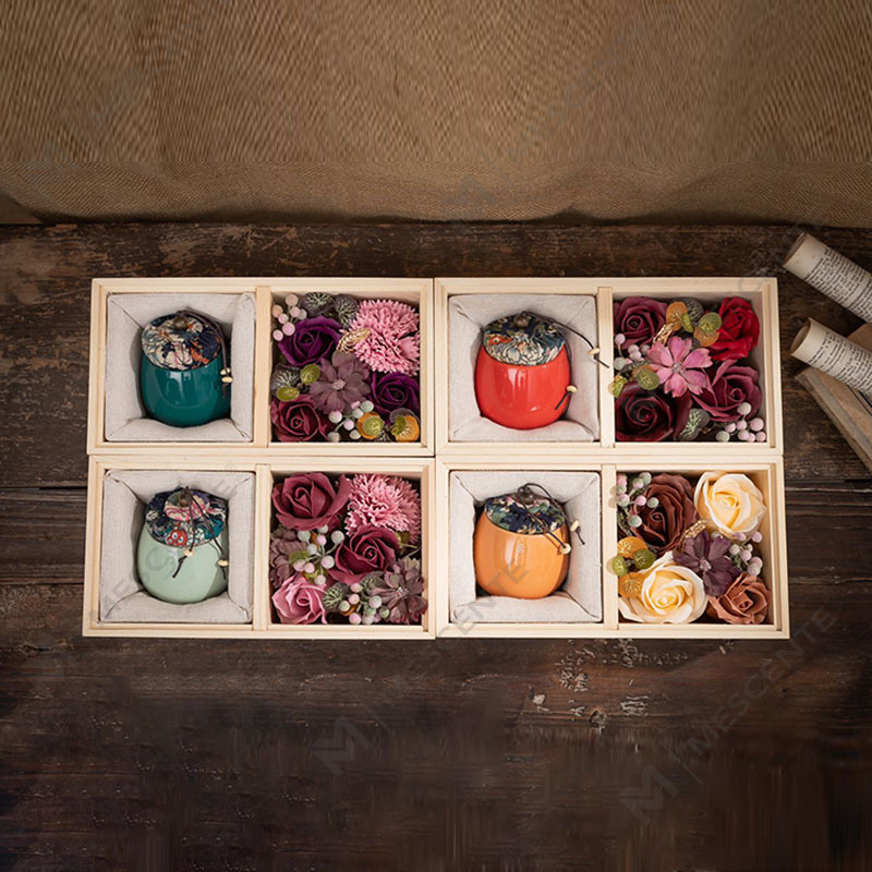 M&Scent หรูหราตกแต่งสั่งซื้อจำนวนมากเทียนพาราฟินอโรมาเสาเซรามิก