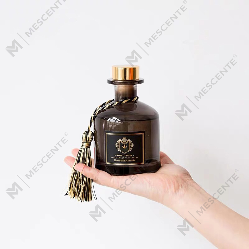 A99193 เครื่องหอมกระจายกลิ่นหอมสำหรับบ้านดีไซน์หรูหรามีเอกลักษณ์