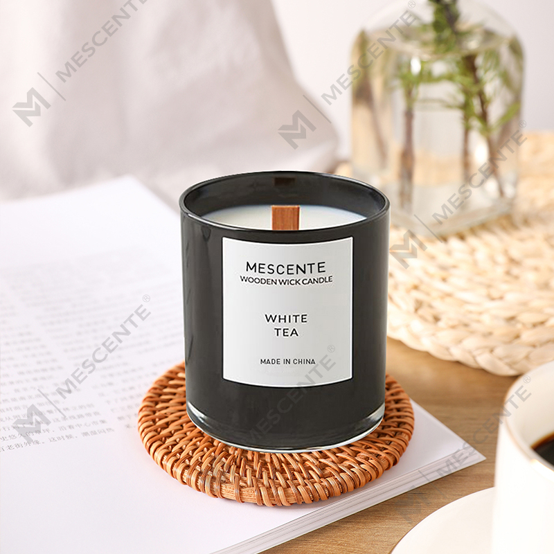 Mescente เทียนหอมถั่วเหลืองฉลากส่วนตัวชาขาวในขวด