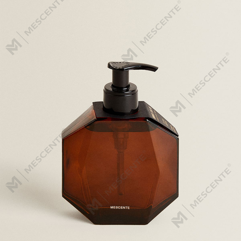 สเปรย์สำหรับห้องน้ำมันหอมระเหยฉลากส่วนตัวพร้อมกล่อง M&scent Custom Luxury Room & Linen Air Fresheners ขวดแก้ว, ของเหลวกล่องสี