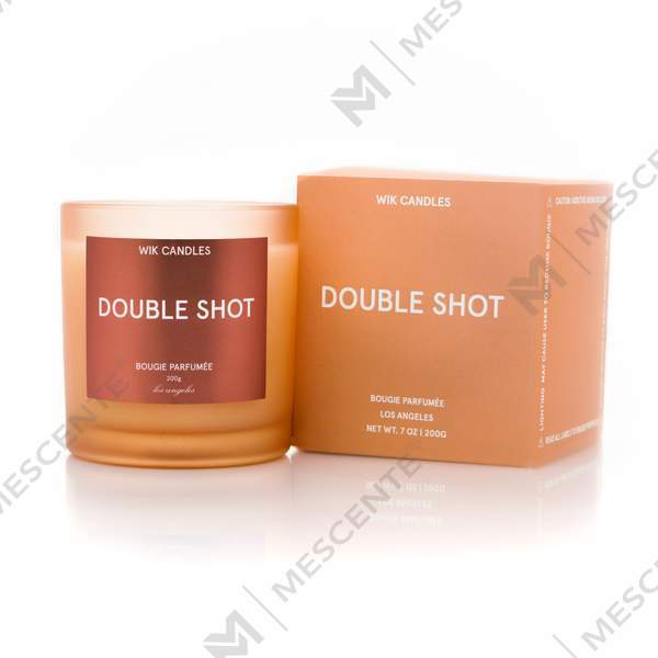 M&Scent ขายส่งหรูหราที่กำหนดเองตกแต่งฉลากส่วนตัวเทียนขี้ผึ้งถั่วเหลืองคริสตัลแก้วสีดำ