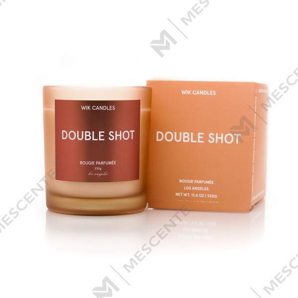 M&Scent ขายส่งหรูหราที่กำหนดเองตกแต่งฉลากส่วนตัวเทียนขี้ผึ้งถั่วเหลืองคริสตัลแก้วสีดำ