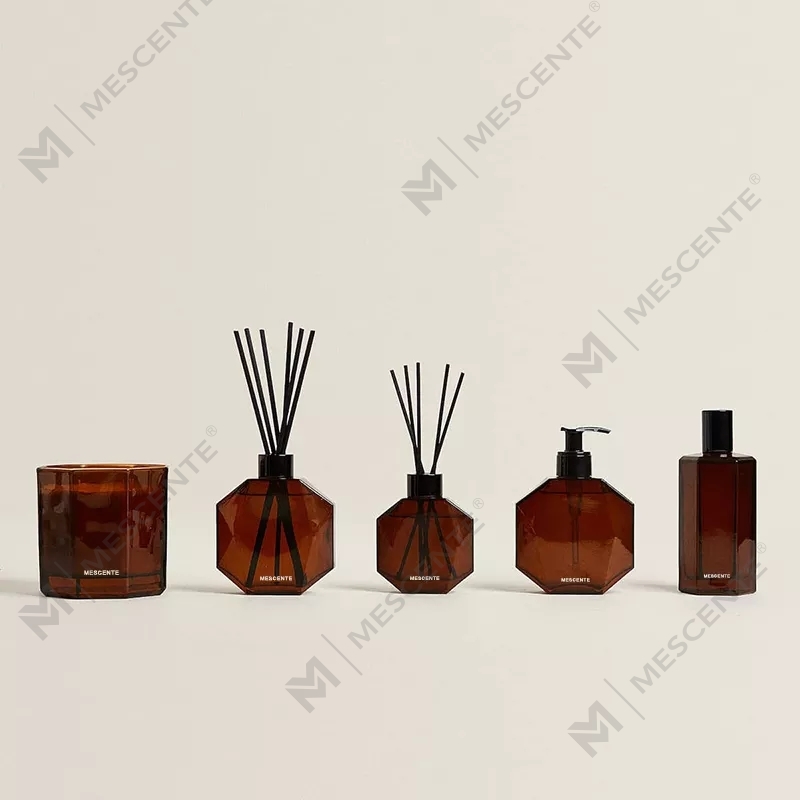 M&Scent ฉลากส่วนตัวหรูหราแบบกำหนดเอง 200 มล. 500 มล. ไม้กระจายกลิ่นหอมพร้อมกล่อง