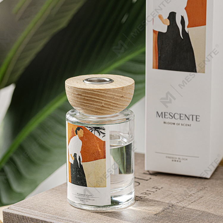 M&Scent ขายส่งขวดแก้วฉลากส่วนตัวชุดไม้กระจายกลิ่นกกพร้อมจุก