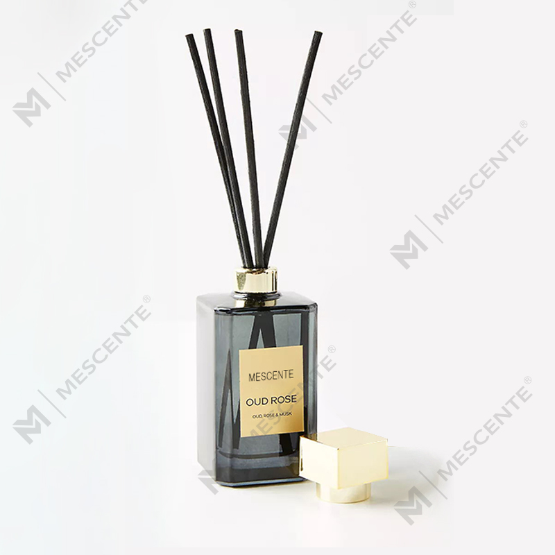 Travertine ตกแต่งขวดใหญ่พอร์ซเลนฉลากสีขาวประเทศไทยเครื่องกระจายกลิ่นกก